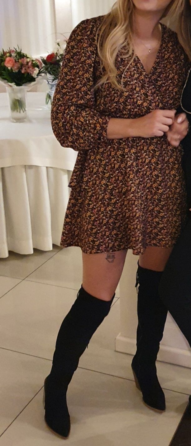 Sukienka Zara w kwiaty