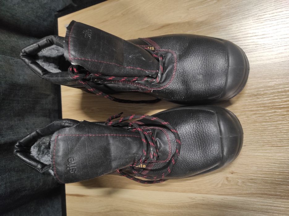 Sprzedam buty robocze Site