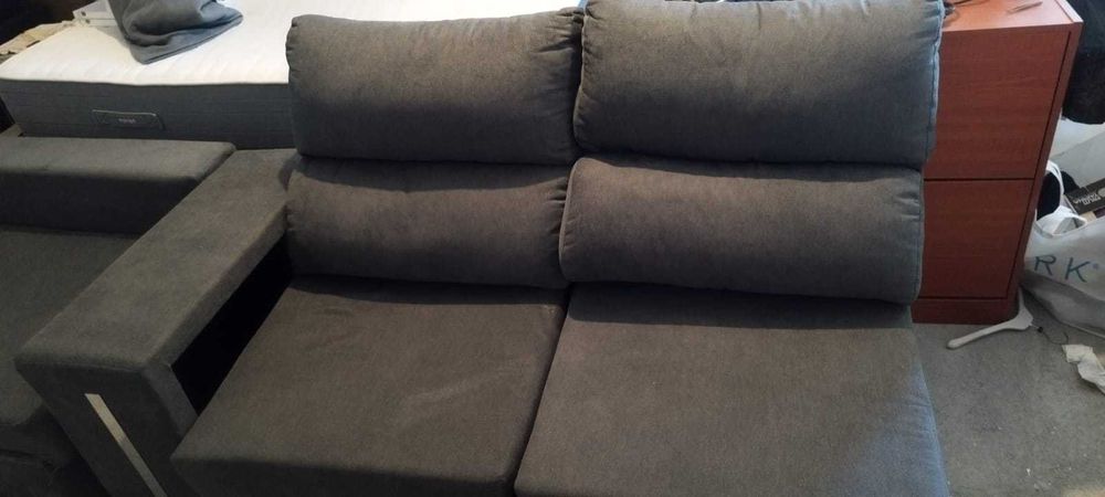 Sofá Chaise Long com arrumação