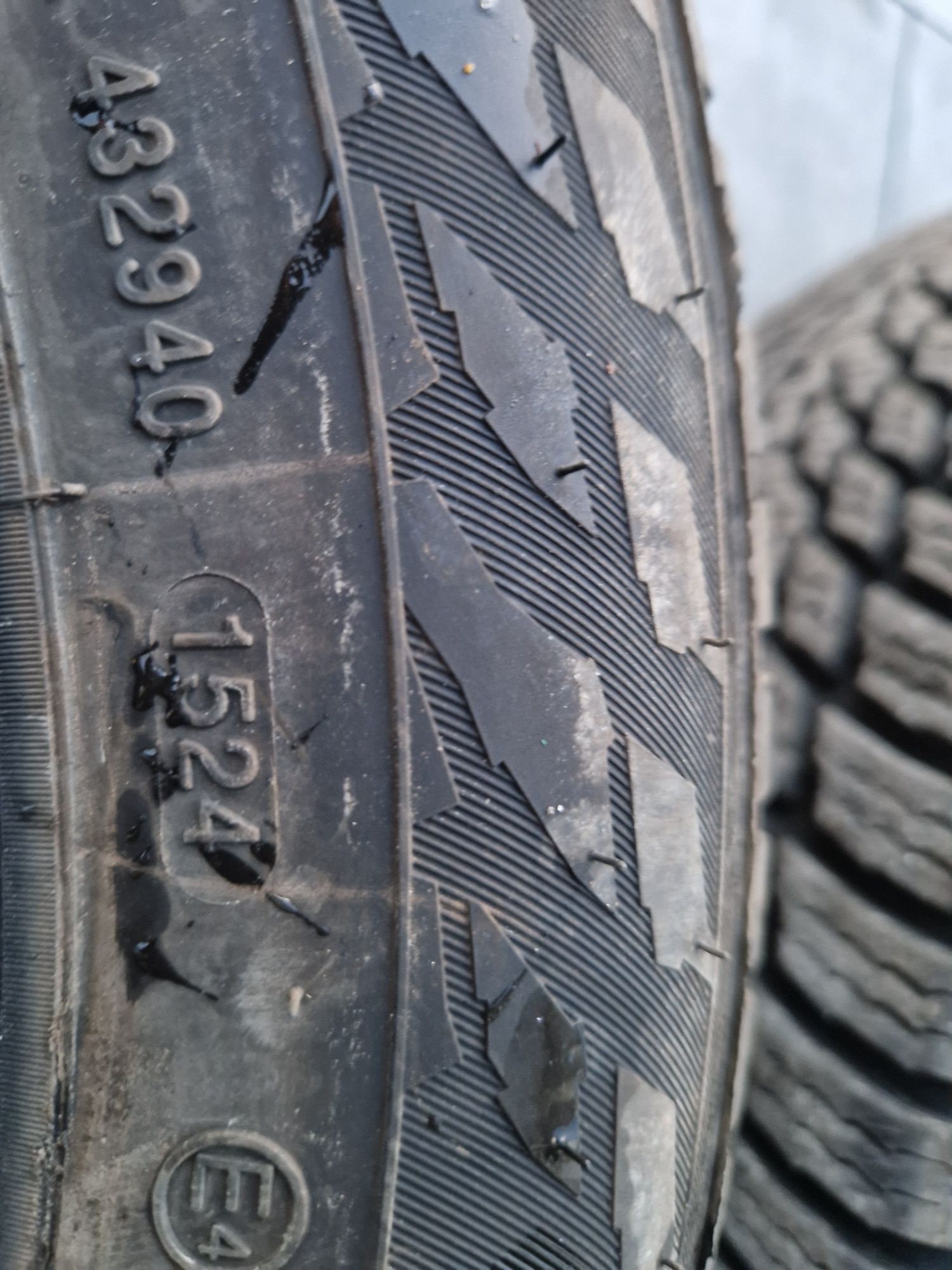 Opony nokian tires zimowe 185/60 r 15