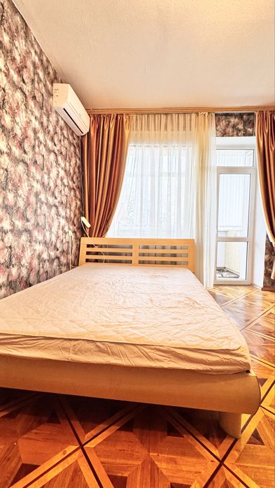 Здам 3 х кімнатну сталінку на корбутовці з лічильником тепла