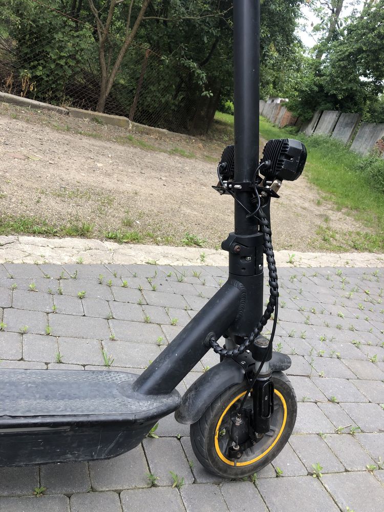 Срочно продам електро самокат kugo g 30 max