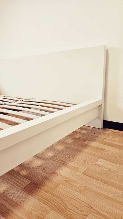 Łóżko IKEA 160x200 + stelaż premium wzmacniany + 2 szafki nocne GRATIS