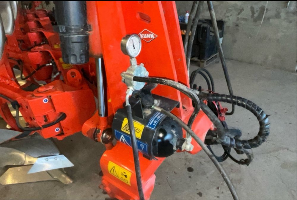 Kuhn Vari-Master 123 Vario 4+1+ 2020r lemken besson stan jak Nowy