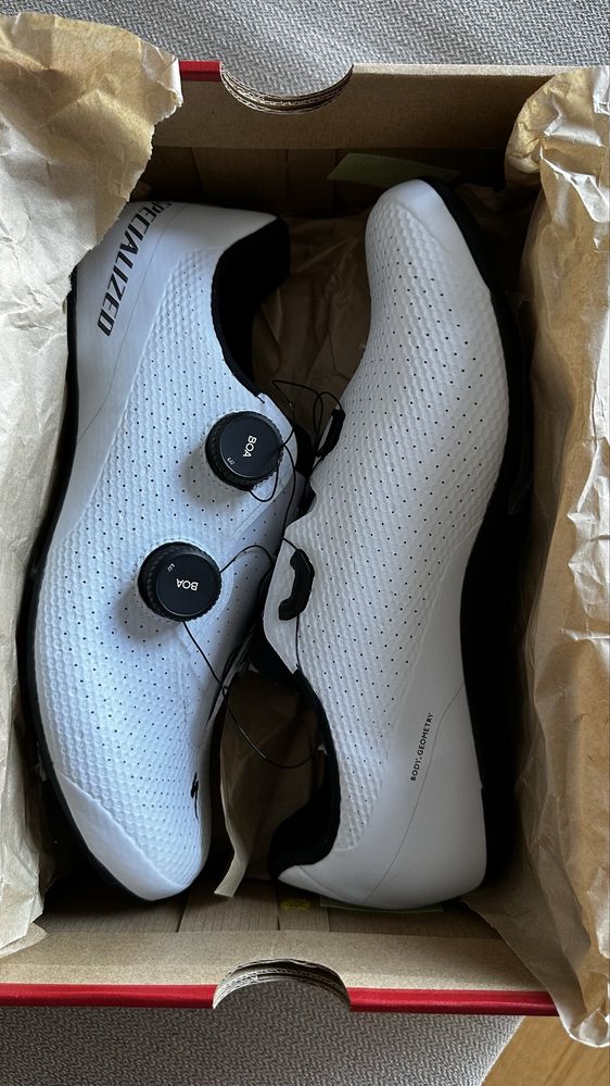 Sapatos de estrada Specialized Torch 3.0 44