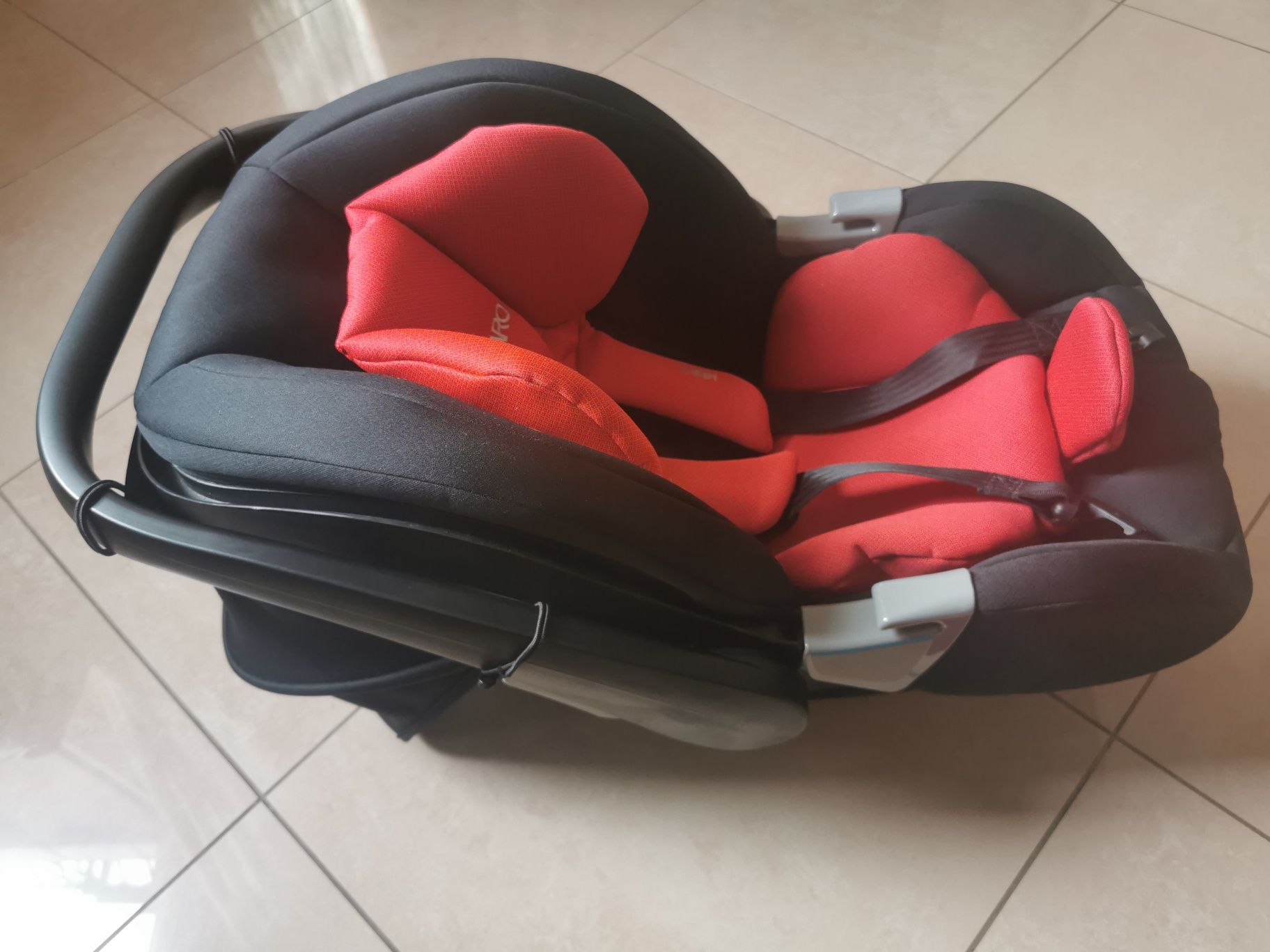 Nosidełko/fotelik Recaro Privia Evo 0-13 kg