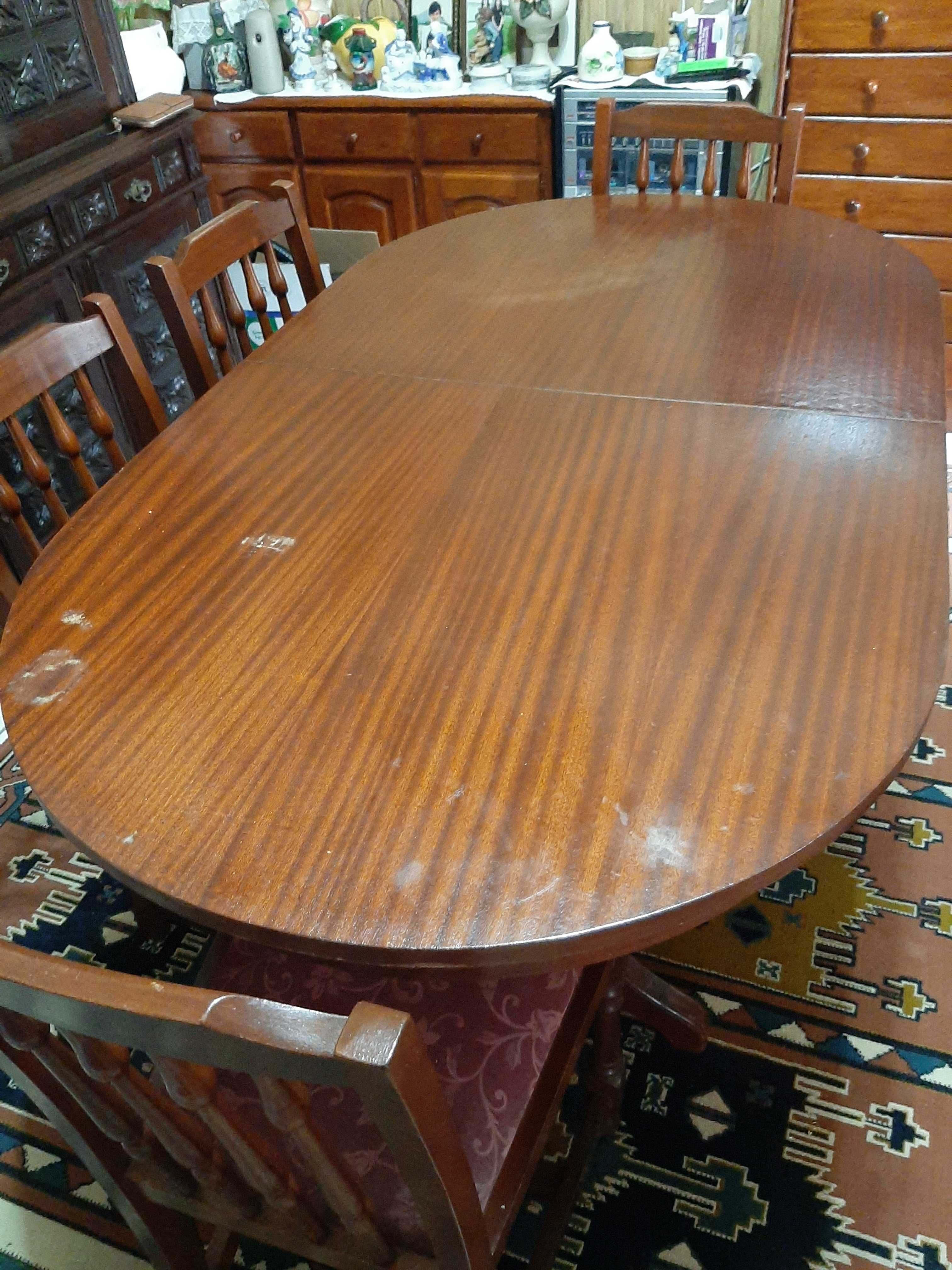 Conjunto mesa e cadeiras apenas 200 euros!