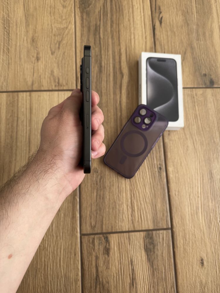 Iphone 15 Pro 128 gb , Фізична сімкарта !