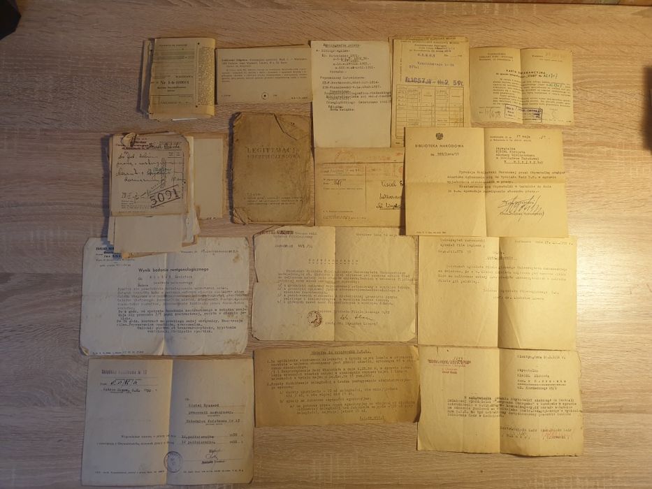 Stare dokumenty z  lat 50-tych PRL