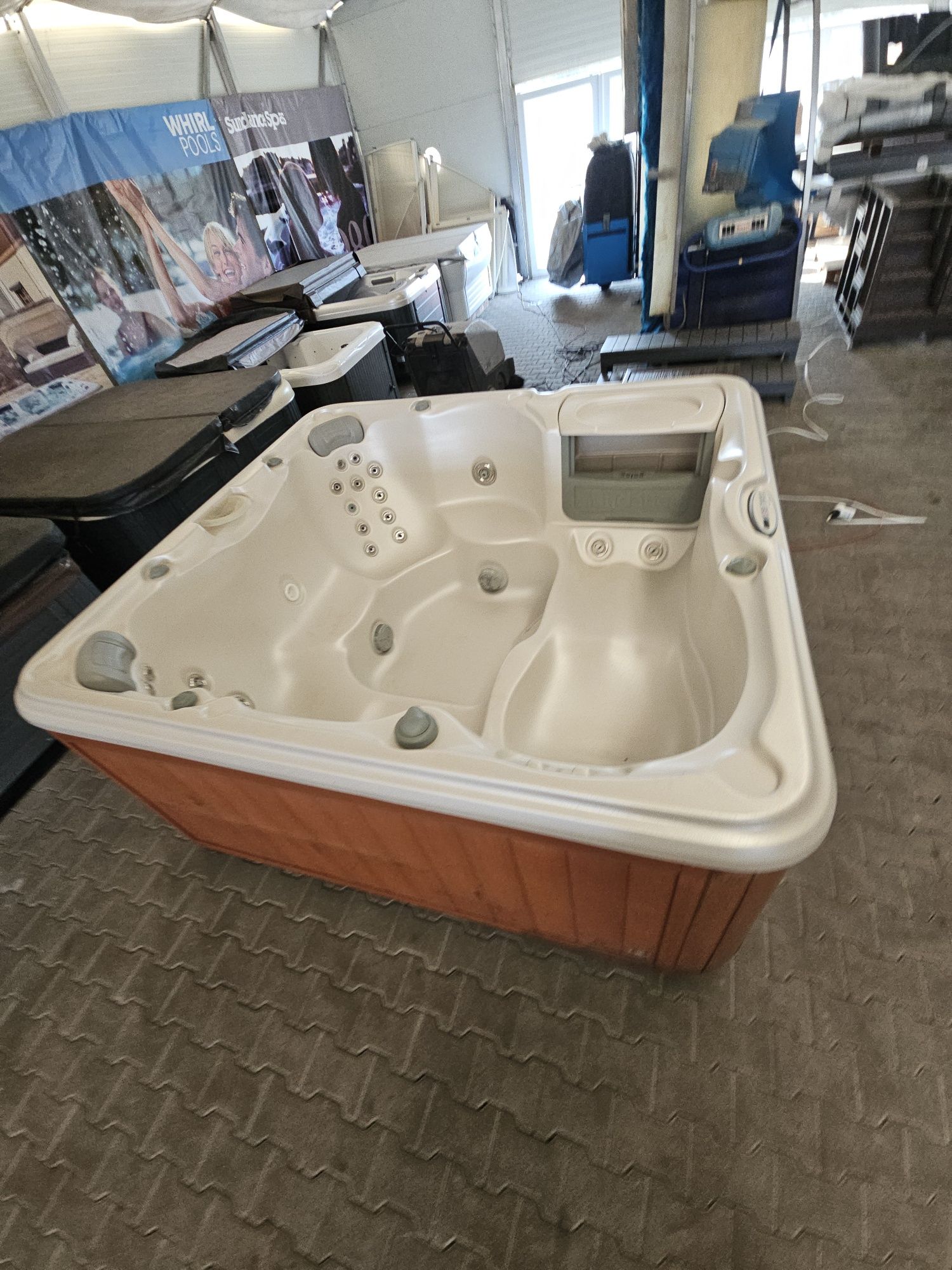 Sundance spas certa jakuzi jacuzzi całoroczne taras ogrod