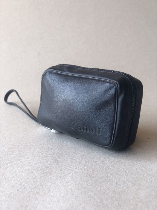 Canon Demi ee28 - 35mm half-frame