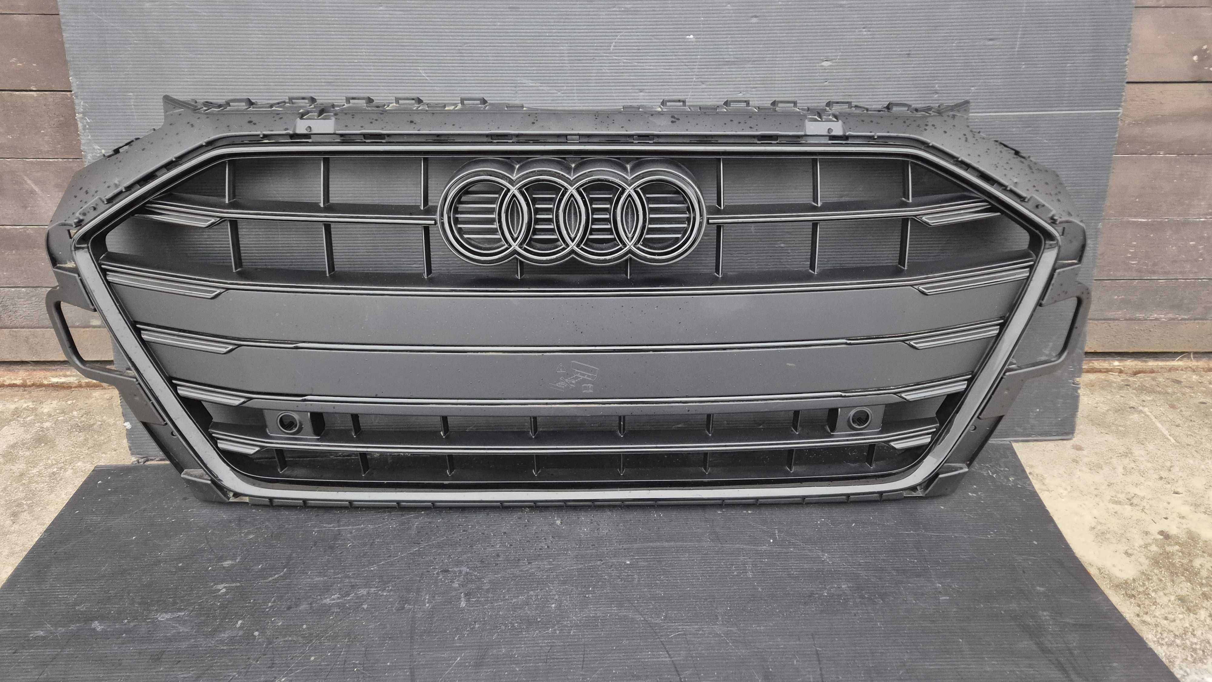 Atrapa chłodnicy GRILL Audi A4 B9 8W LIFT 19- OE 8W0 BLACK NOWY!