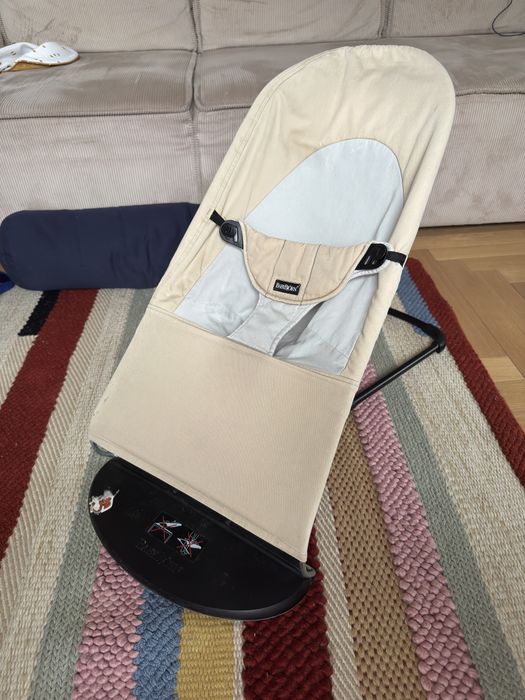 Hamaczek bujaczek leżaczek Baby Björn