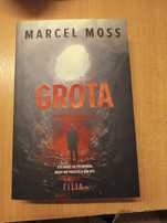 Grota, Marcel Moss