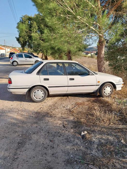 Toyota Corolla silver line