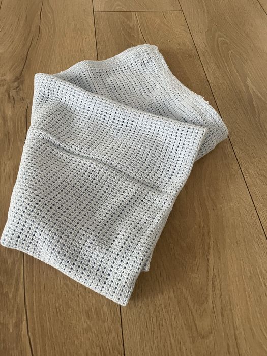 Kocyk przewiewny niebieski dla dziecka