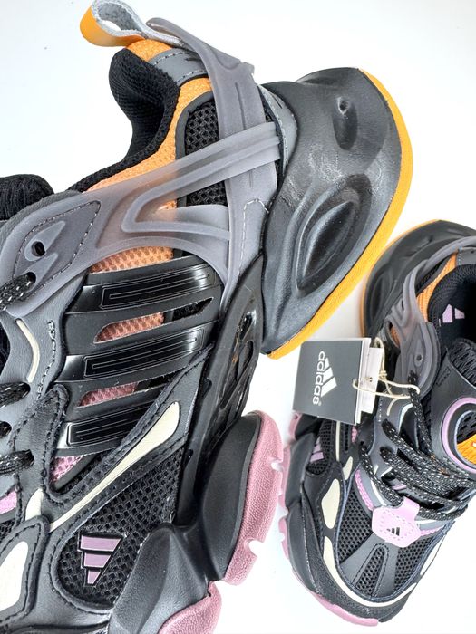 Кроссовки Adidas НОВЫЕ - 36,37 размер в НАЛИЧИИ