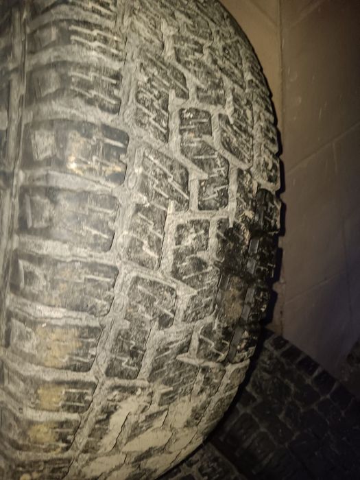 Opont terenowe całoroczne 265/65/18