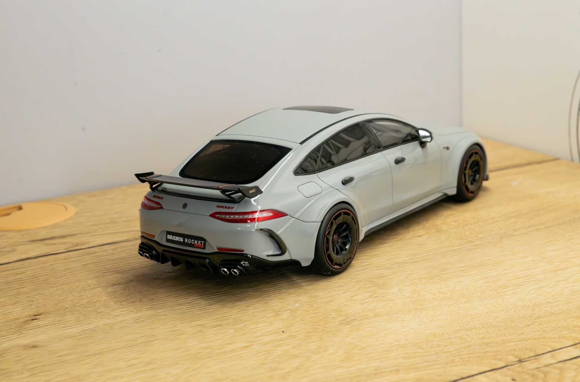 Mercedes AMG Brabus 900 Rocket- GT Spirit - 1:18- 0091/1500