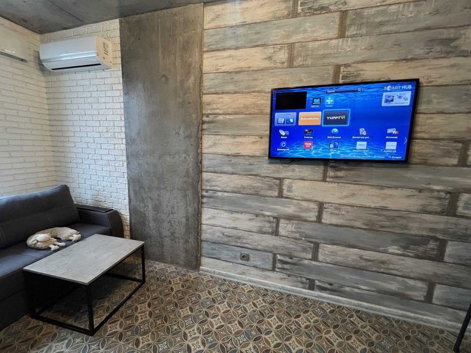 Оренда дизайнерської студії 30 кв.м. у ЖК Комфорт Таун, від господарів