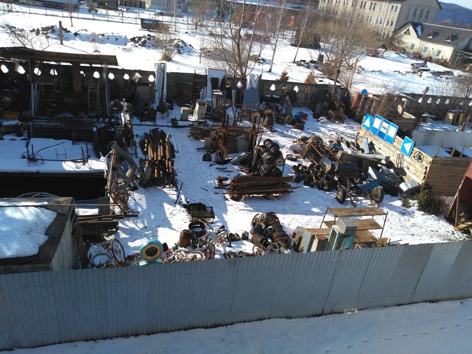 Прийом металобрухту ( металолом ), мідь  300, чорн. 4грн