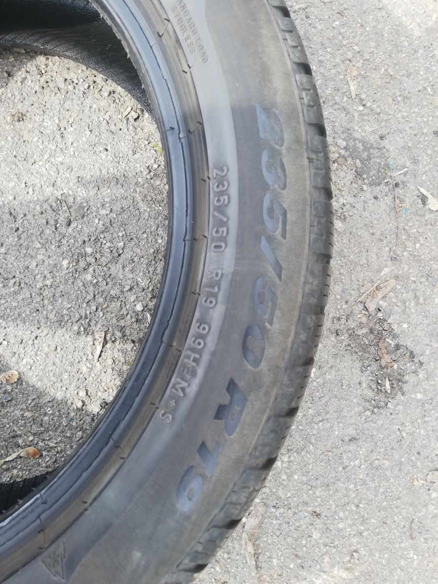 Pirelli Sottozero 235/50 R19