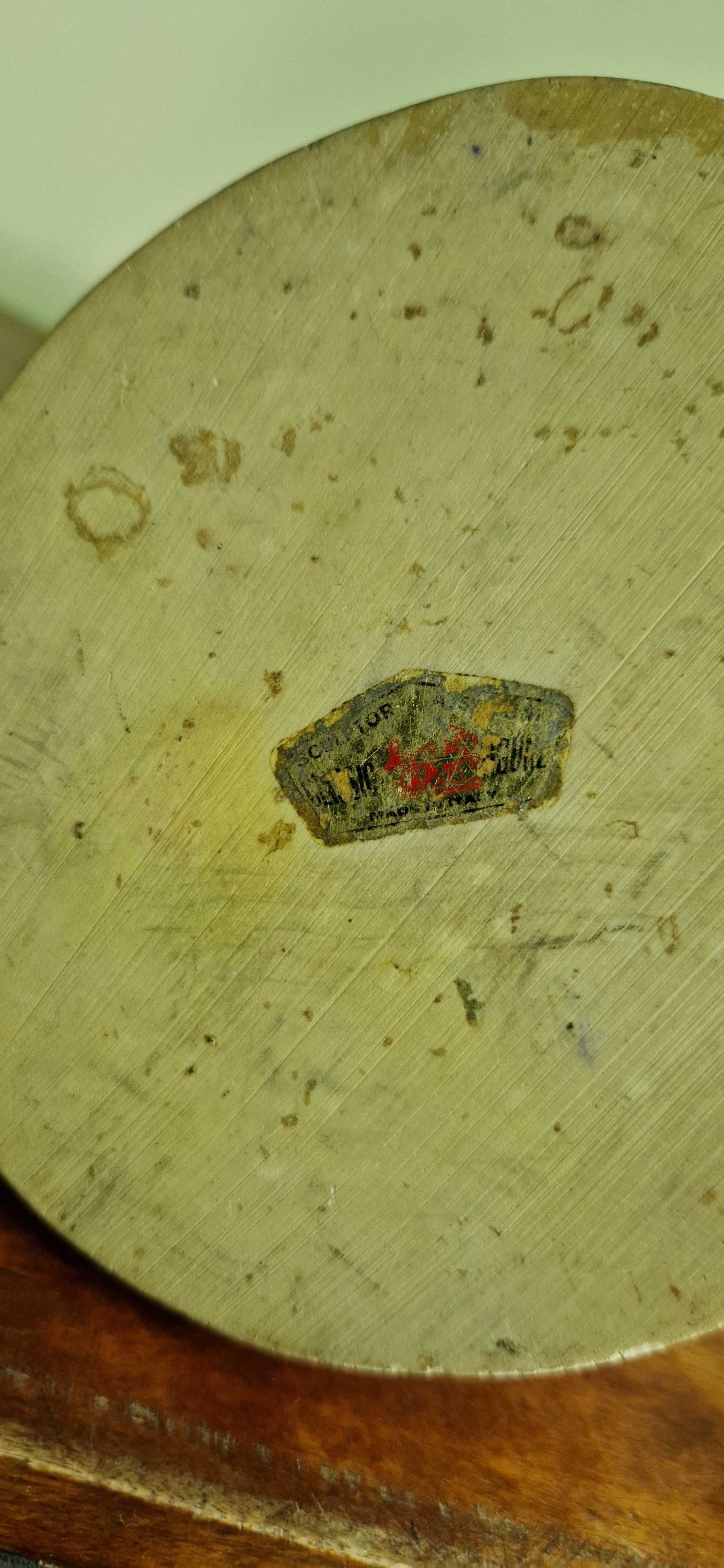 Rzezba Wenus sygnowana A. Santini Italy alabaster antyk dekor