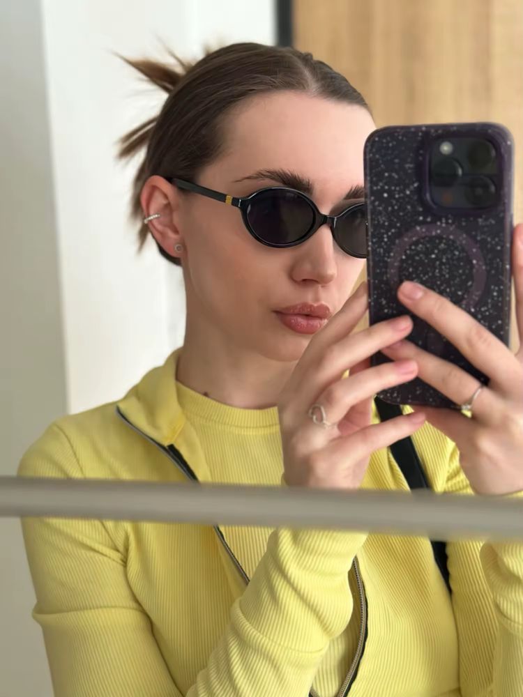 Жіночі сонцезахисні овальні окуляри в стилі miu miu