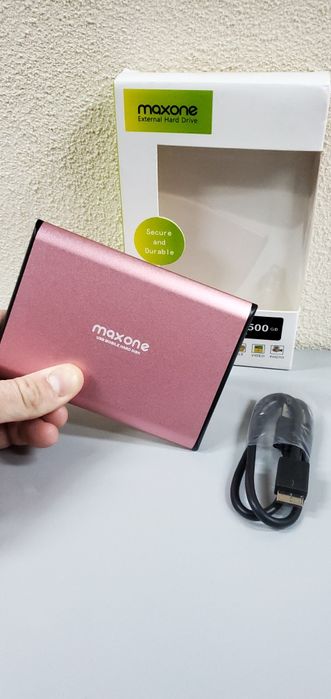 Продам внешний накопитель Maxone 500 GB