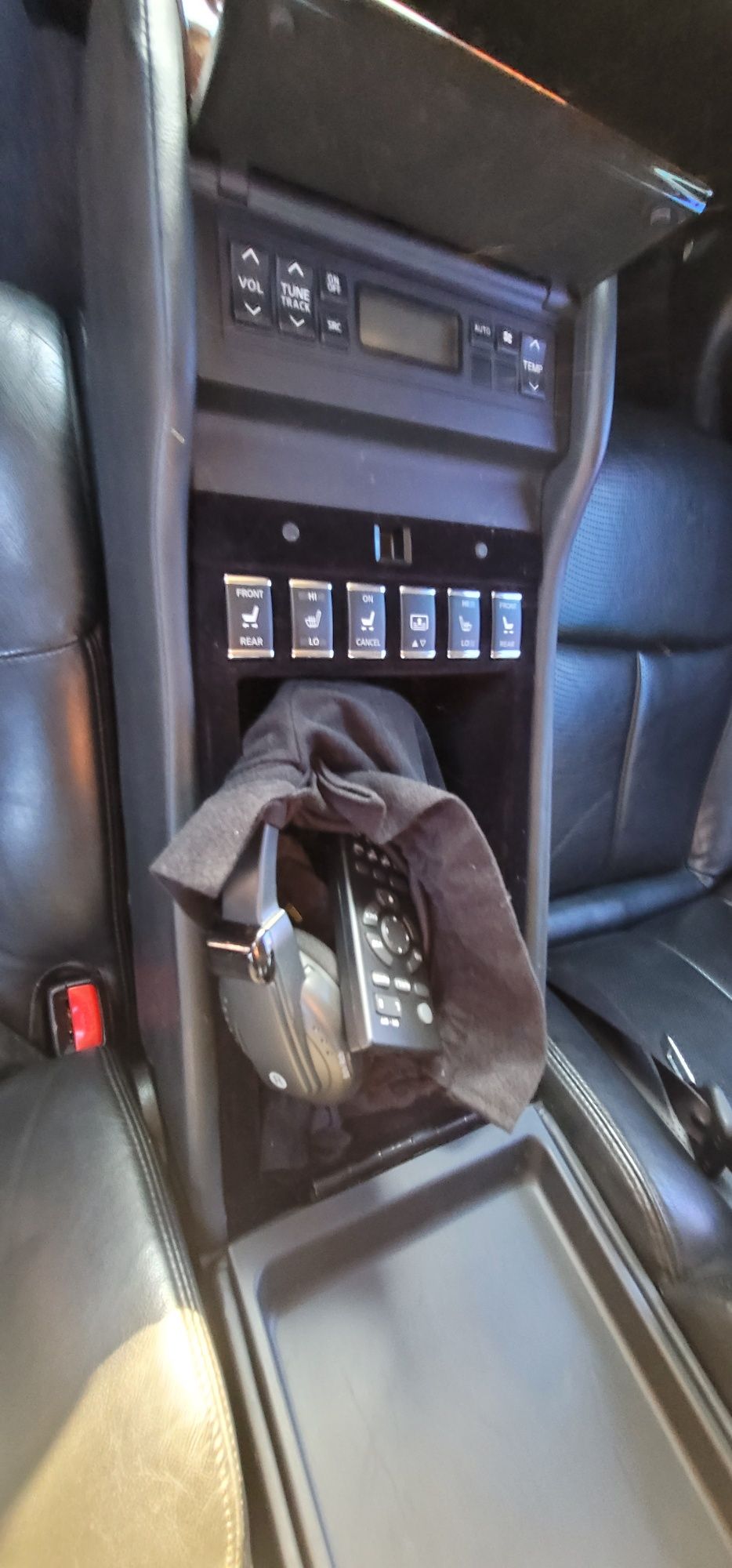 Infiniti m37x повний привід