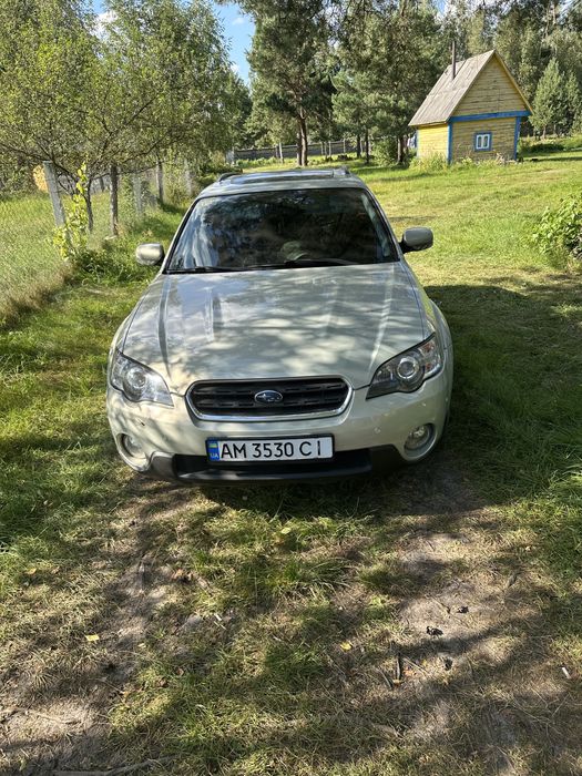 Subaru outback 3.0r