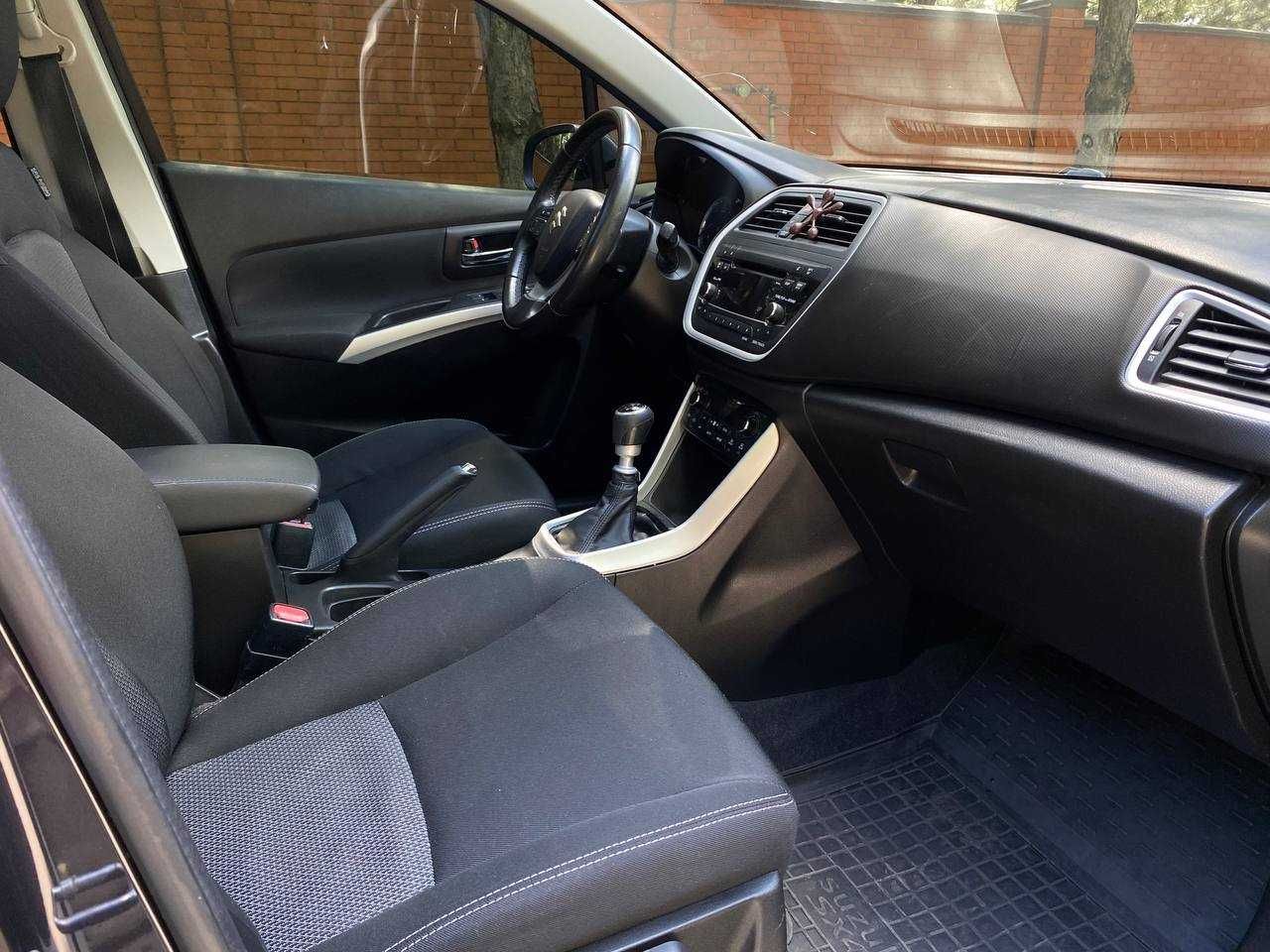 Продам Suzuki SX4 2014