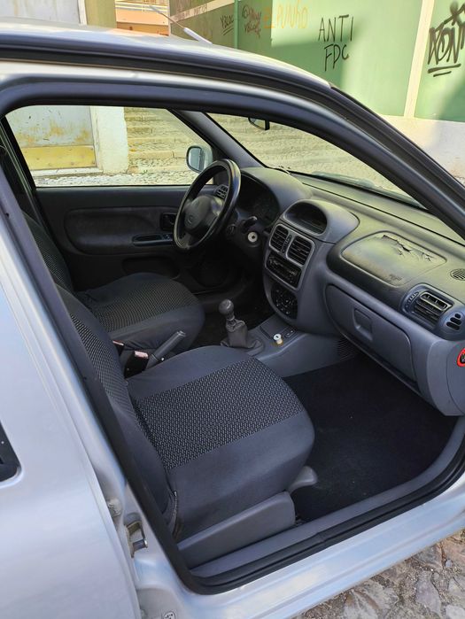 Renault Clio 1.2 - Excelente estado
