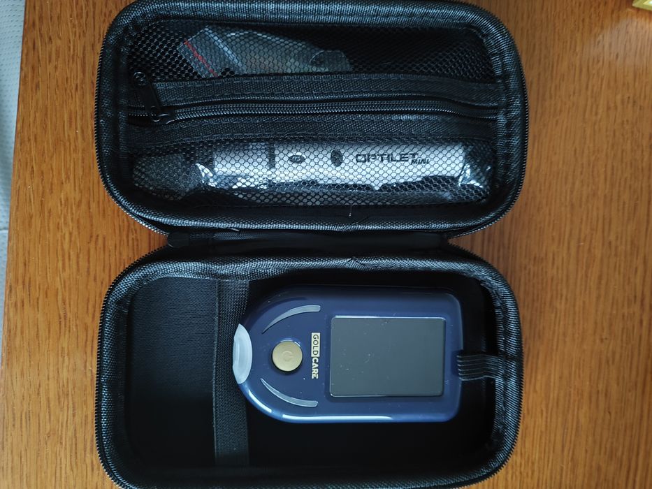 Glukometr diagnistic gold care. Bloototh