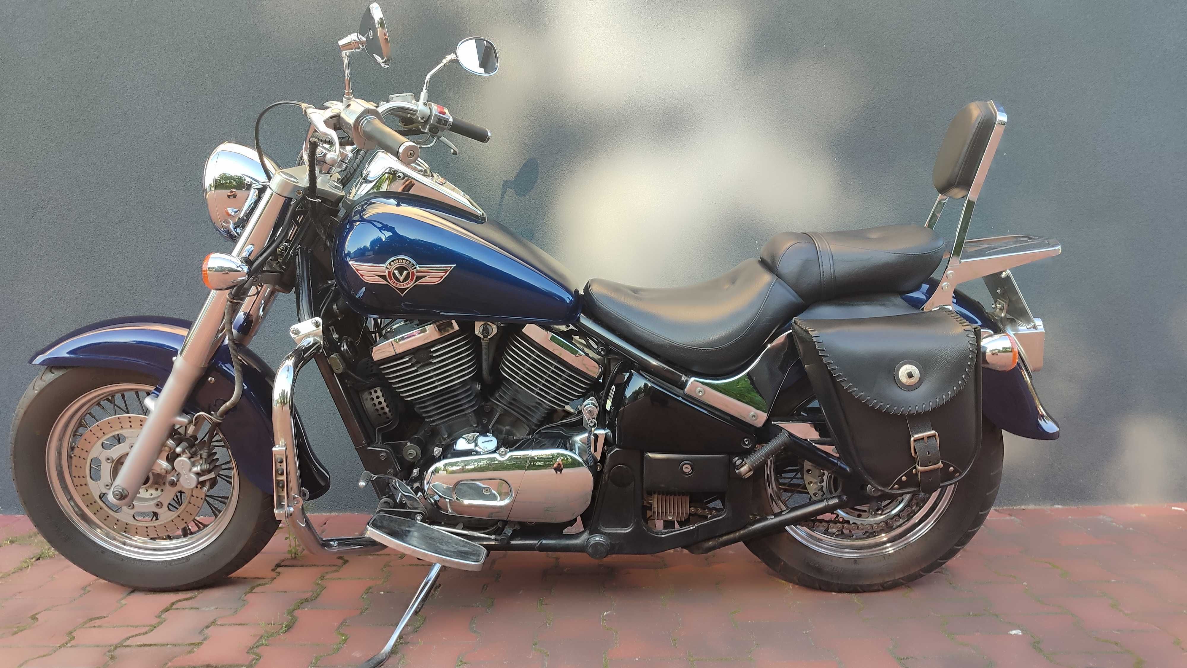 Kawasaki Vulcan Vn 800 classic.