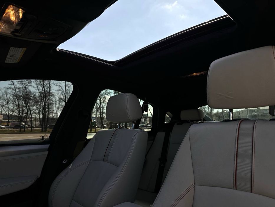 Продам BMW X4 i40M