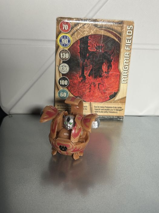 Bakugan pyrus warrius reverse z kartą