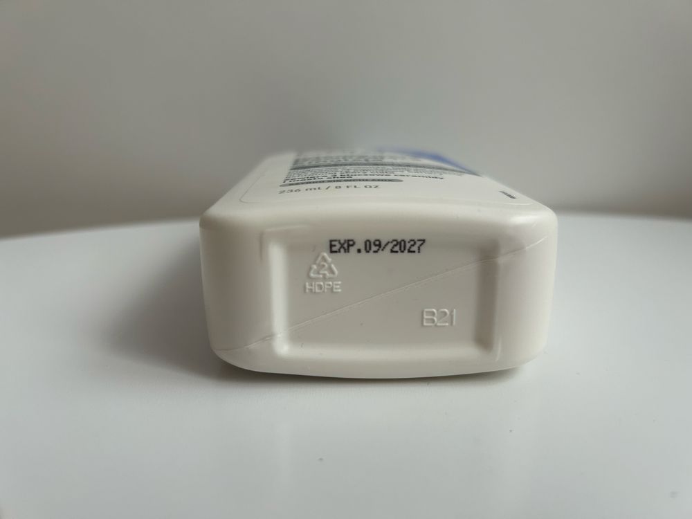 CeraVe Intensywnie nawilżająca emulsja do ciała