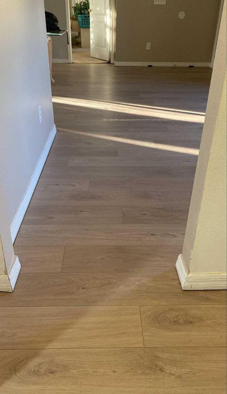 Chão Vinílico ou Laminado – Instalação com Acabamento Perfeito