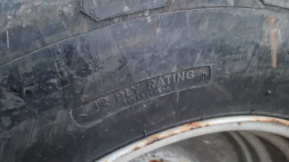 koła 18.4-30, 18.4/15-30, 18.4r30 460/85r30 BKT 12PR