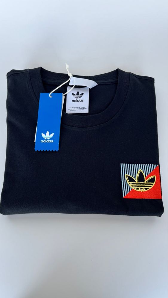 Чоловіча футболка  Adidas Originals оригінал