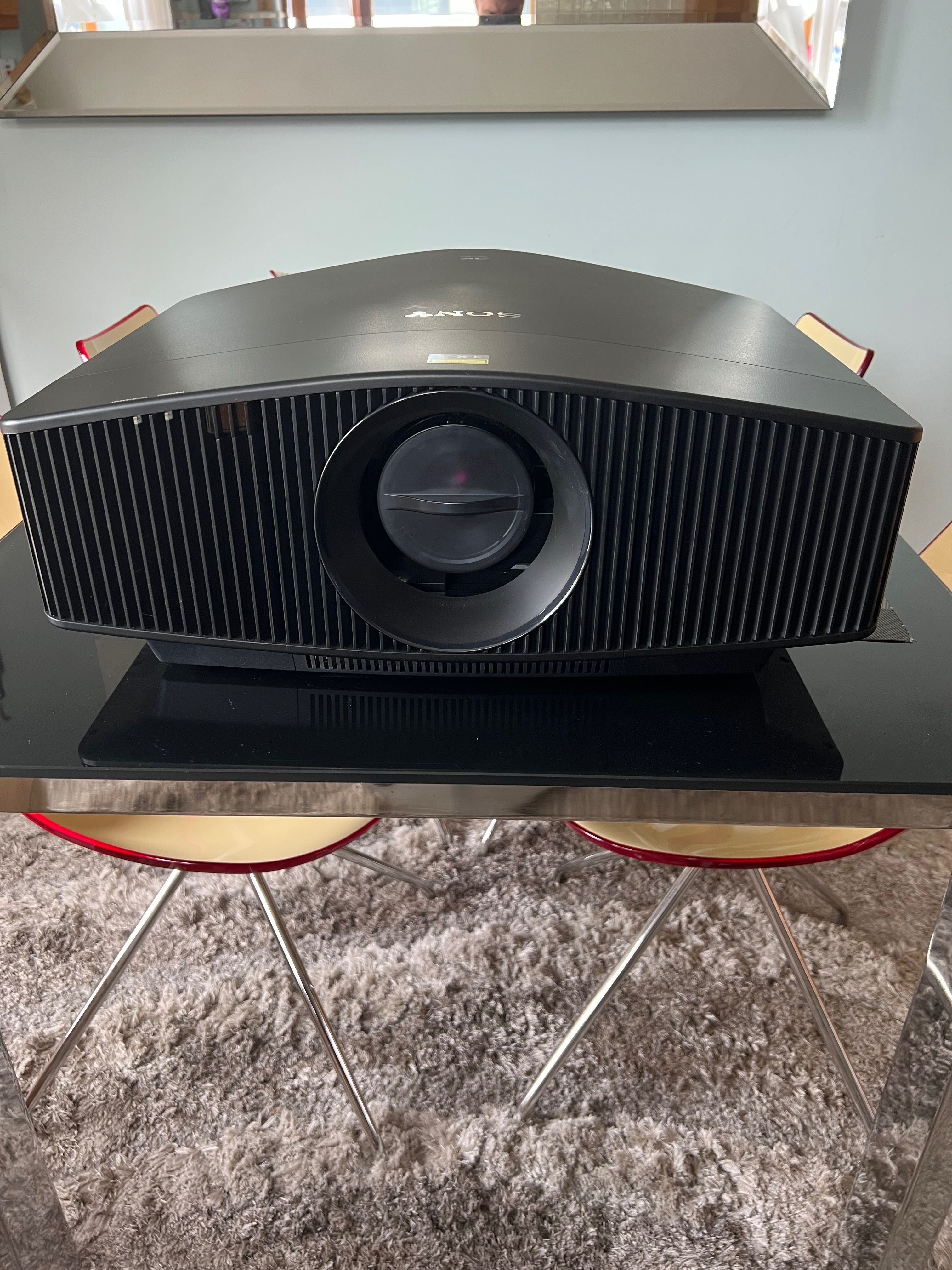 Sony VPL-VW790ES
