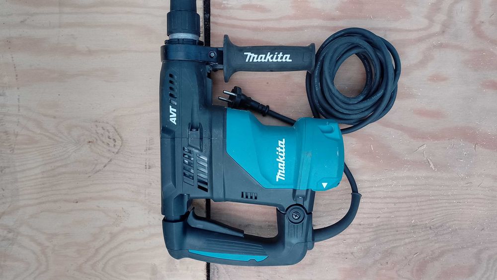 Makita młot udarowy hr3011 Nowa