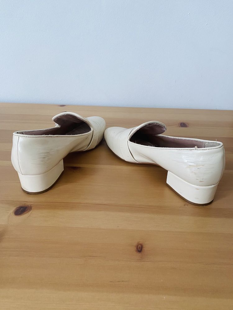Mokasyny półbuty pantofelki z perłą ZARA 37
