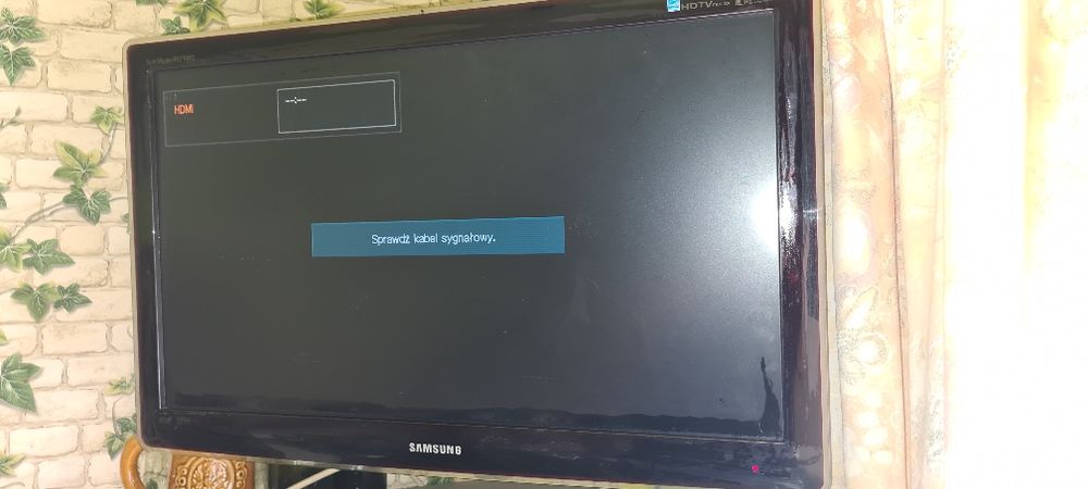 Telewizor samsung P2770HD