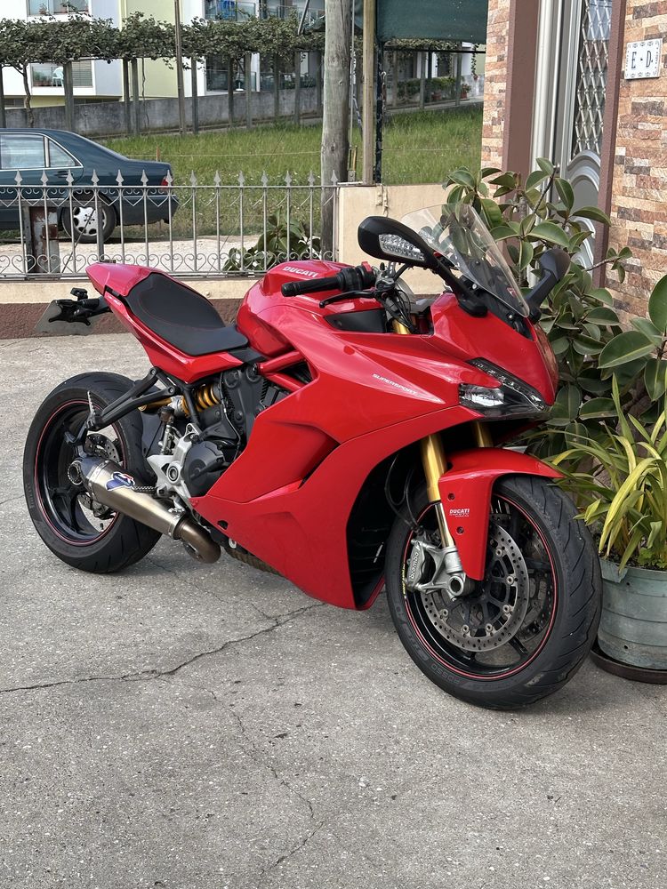 Ducati Supersport S
