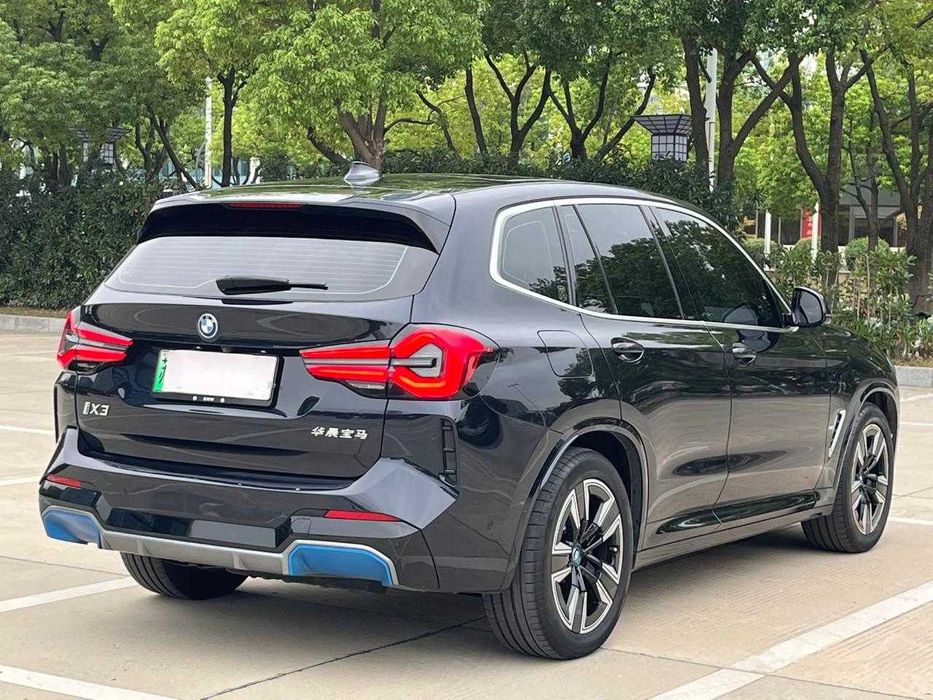 Продам BMW IX3 не битий!!