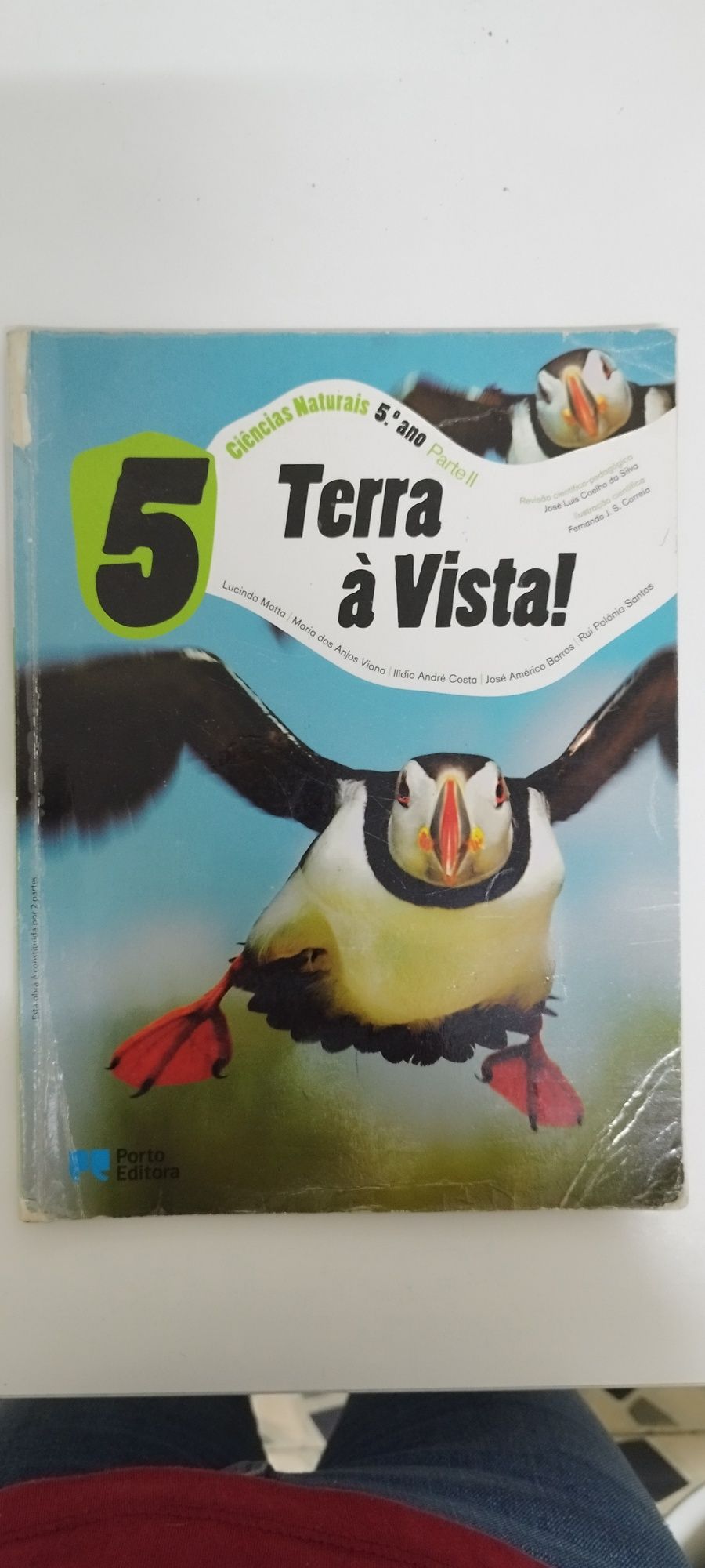 Manuais e livros de atividades 5. Ano