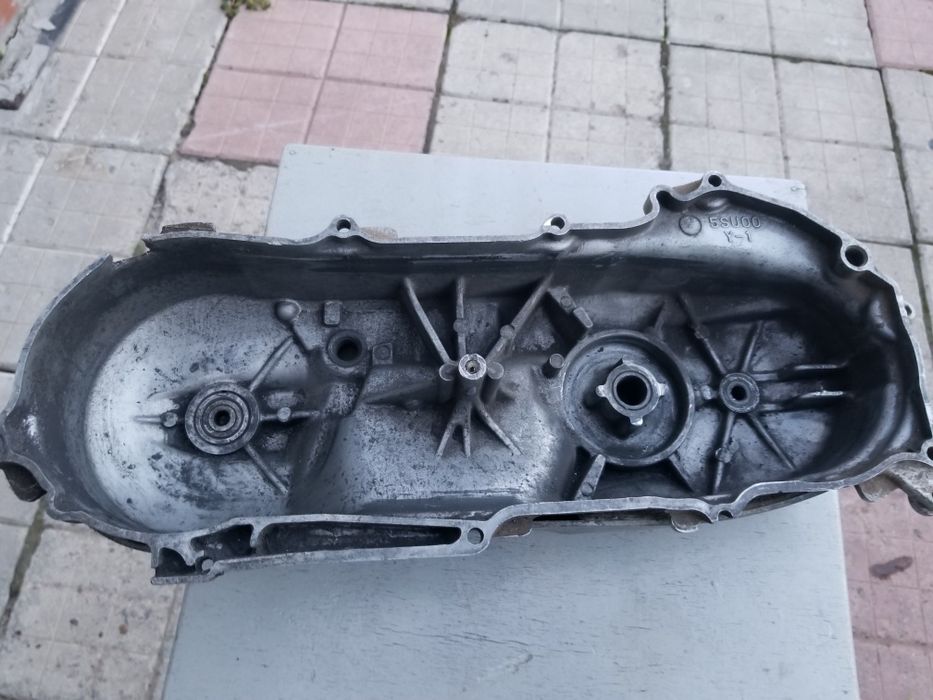 Кришка варіатора з накладкою yamaha jog