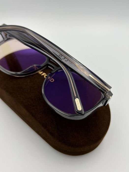 Сонцезахисні окуляри Tom Ford rosco fhotochromic FT1022